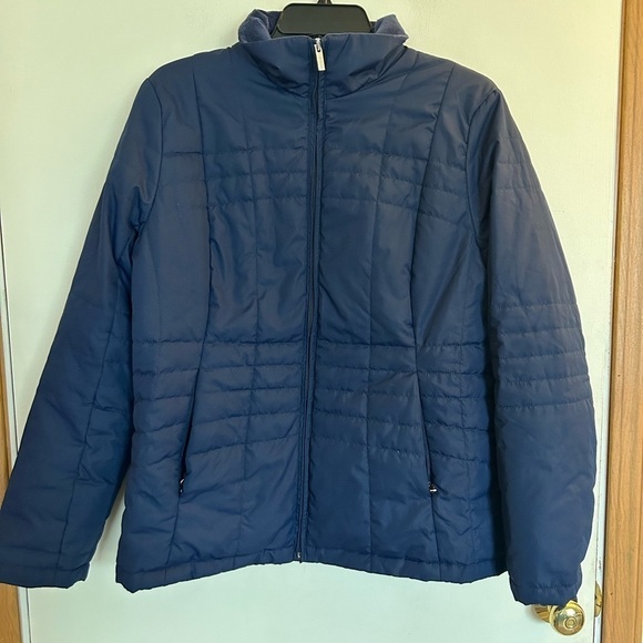 Lands and navy blue quilted puffer jacket ladies medium 10/12 - Picture 7 of 9